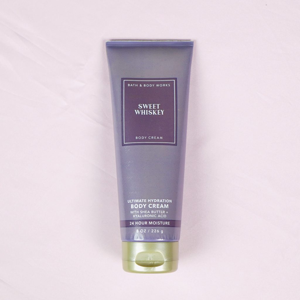 Bath & Body Works Ultimate Hydration Body Cream With Shea Butter Hyaluronic Acid – Sweet Whiskey – 226g
