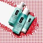 Acne Solutions™ Cleansing Foam 3