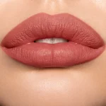Bridal_Mrs_Kisses_Packshot_Lip_Swatch
