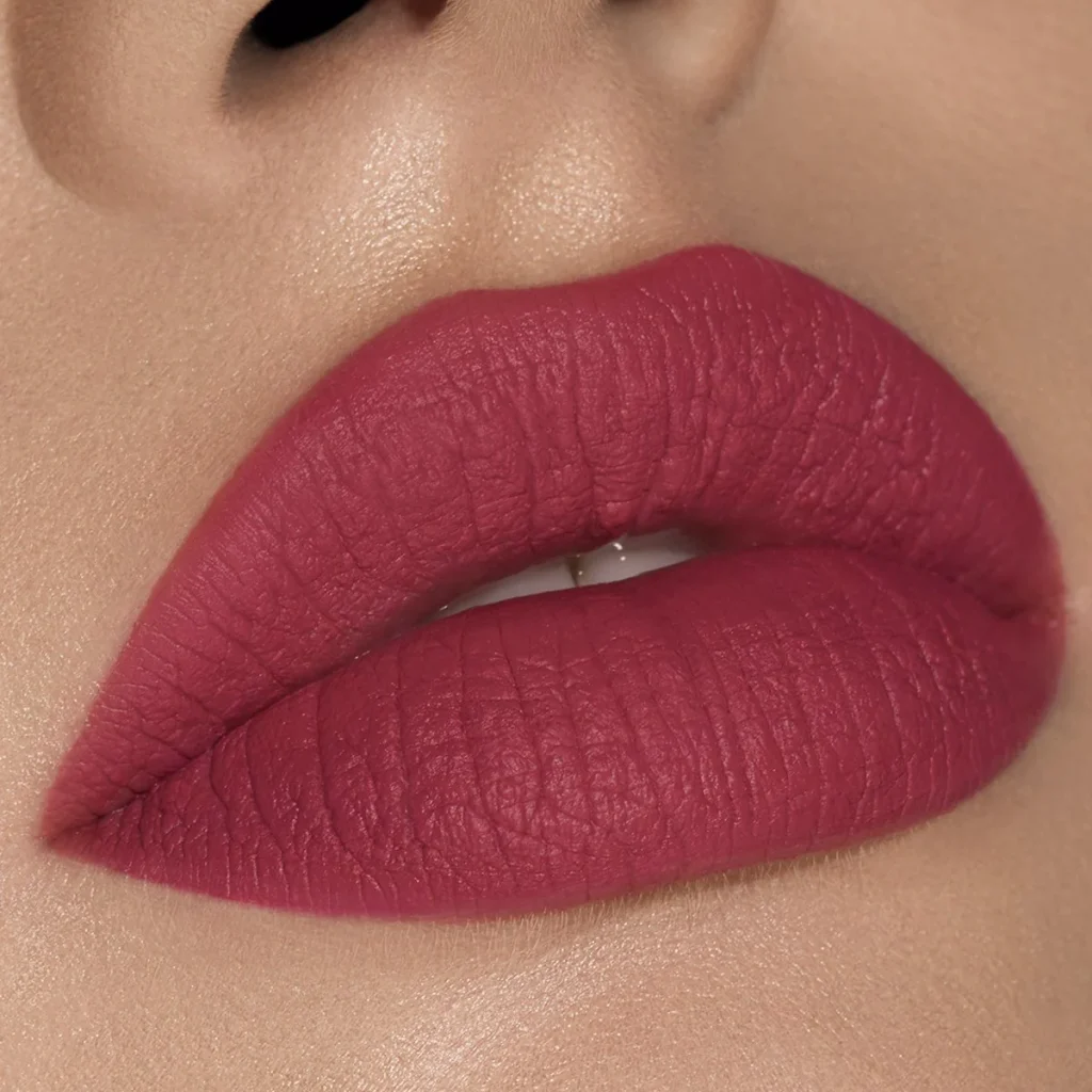 KYLIE Lip Linner – Extraordinary – 1.0g