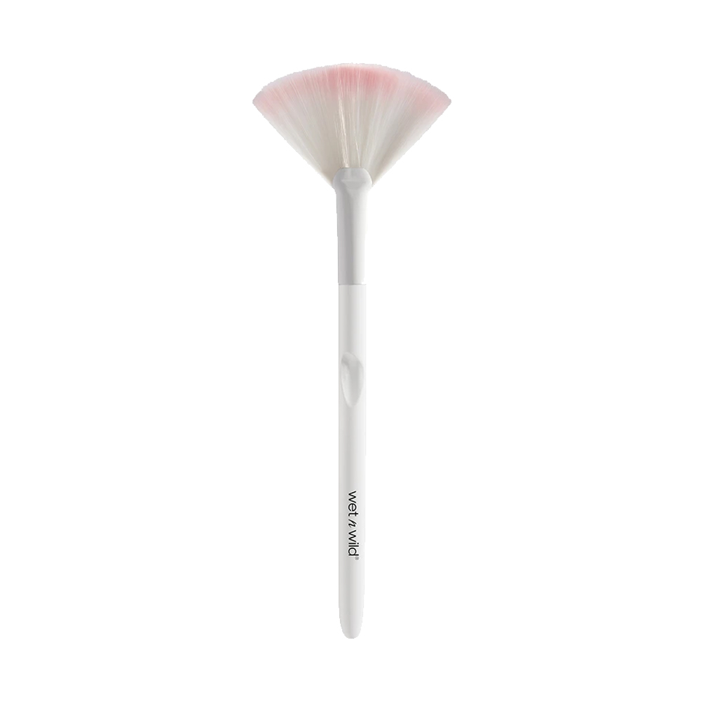 Wet n Wild Fan Brush