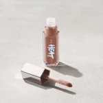 FB_HOL2021_I_T2PRODUCT_CONCRETE_GLOSS_BOMB_HEAT_OPEN_FENTY_GLOW_1200x1500_5f1131b6-03d4-4046-b587-d2ca541631b5_result