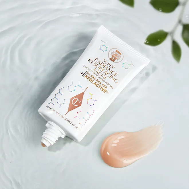 Charlotte tilbury SUPER RADIANCE RESURFACING FACIAL – 50ml