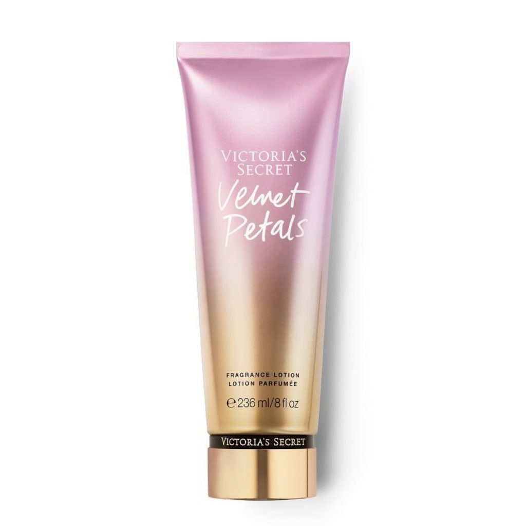 Victoria’s secret  Fragrance lotion lotion parfumee – Velvet Petals – 236ml