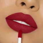 zoom_5_Product_4064941008552-kylie-cosmetic-Matte-Liquid-Lipstick_08087de04d6d64bcde5da11a63f9b71777cd887b_1709812047