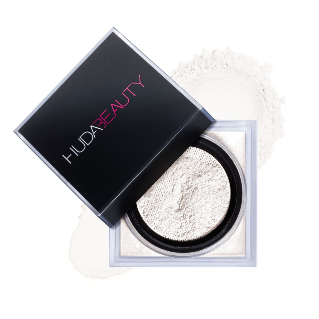 HudaBeauty Easy Bake Loose Baking & Setting Powder – 20g – Sugar Cookie