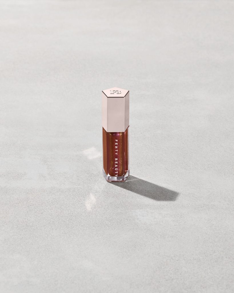 Fenty Beauty Gloss Bomb Universal lip Luminizer – Hot Chocolit Fantasy 09 – 9ml