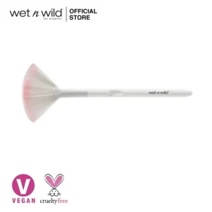 Wet n Wild Fan Brush