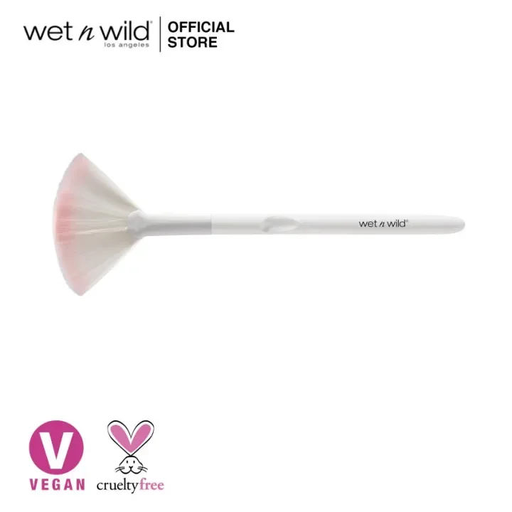 Wet n Wild Fan Brush