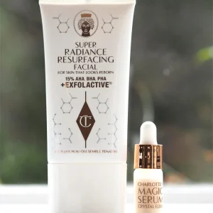 Charlotte tilbury SUPER RADIANCE RESURFACING FACIAL - 50ml