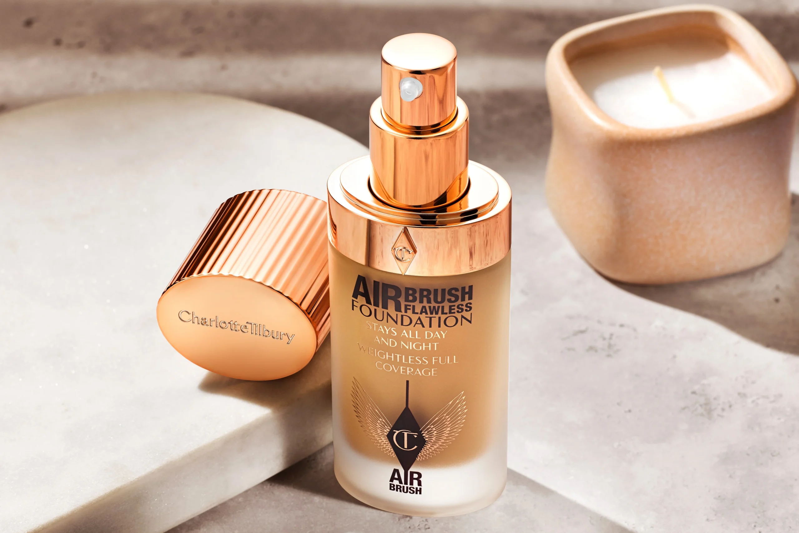 Charlotte tilbury Airbrush Flawless Foundation - 7 Warm - 30ml