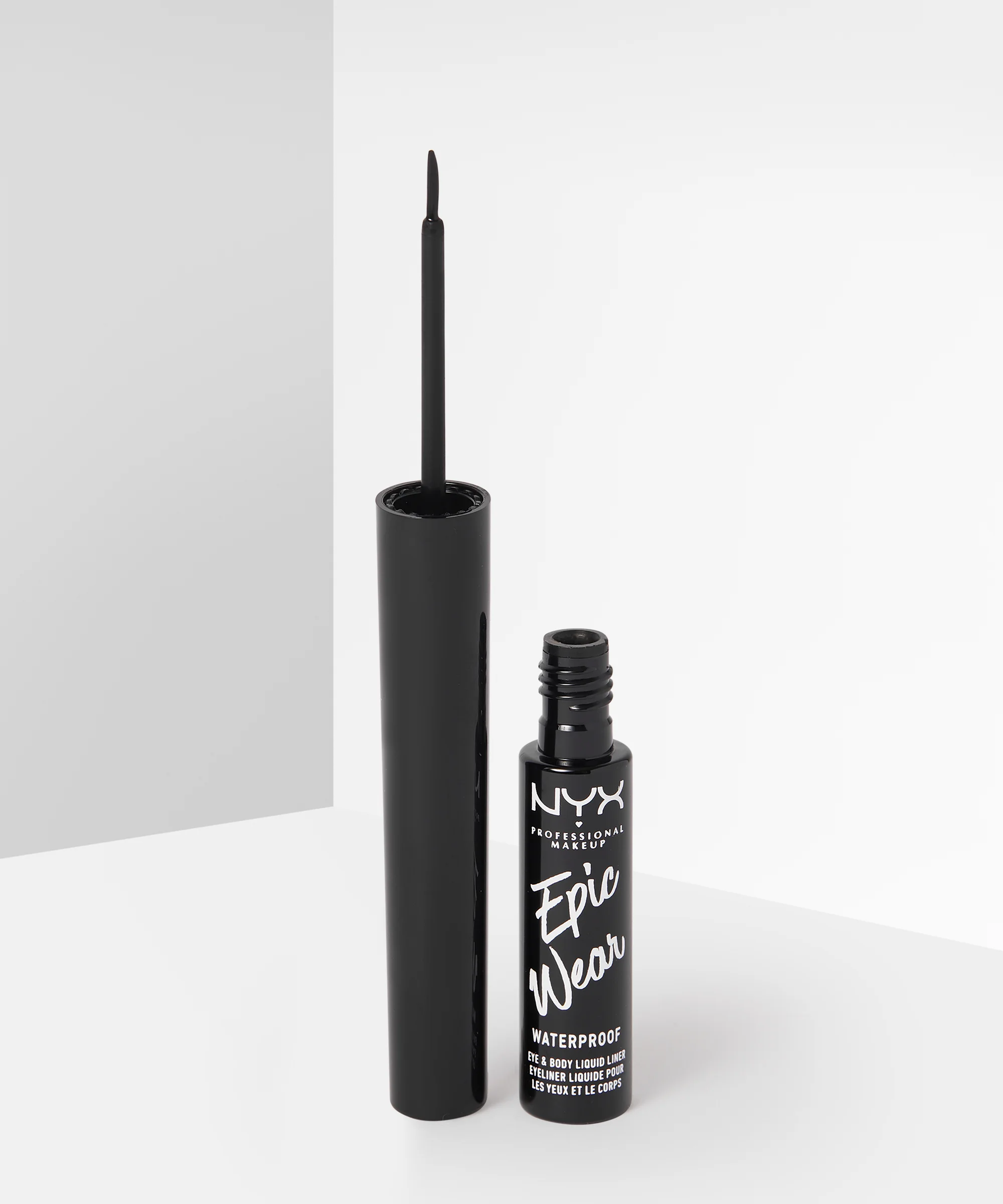 NYX Epic Wear Waterproof Eye and Body Liquid Liner - 01 Black - Image 3
