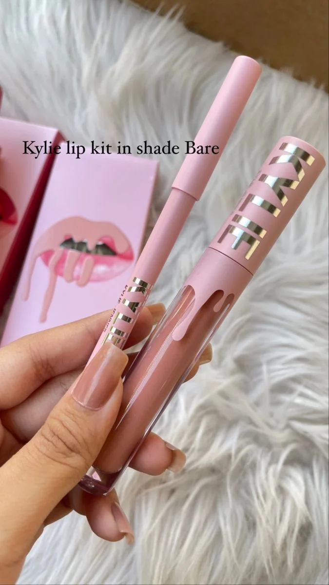 KYLIE Lip Linner - Risque - 1.0g - Image 5