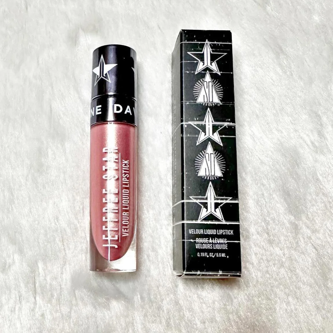 Magic Star Velour Liquid Lipsticks - 5.6ml, Yes Ma'am - Image 4
