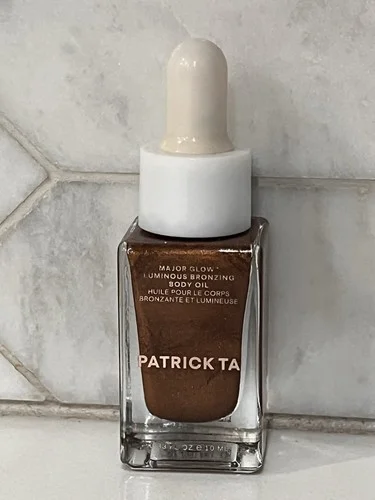 Patrick ta Major Glow Luminous Bronzing Body Oil - 10ml - Image 3