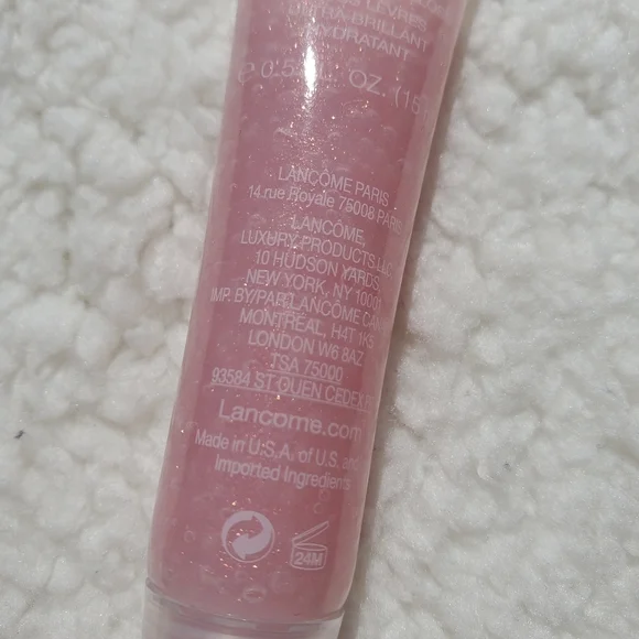Lancome Juicy Tubes Lip Gloss Ultra-Shiny & Hydrating - 05 Marshmallow Electro - 10ml - Image 4