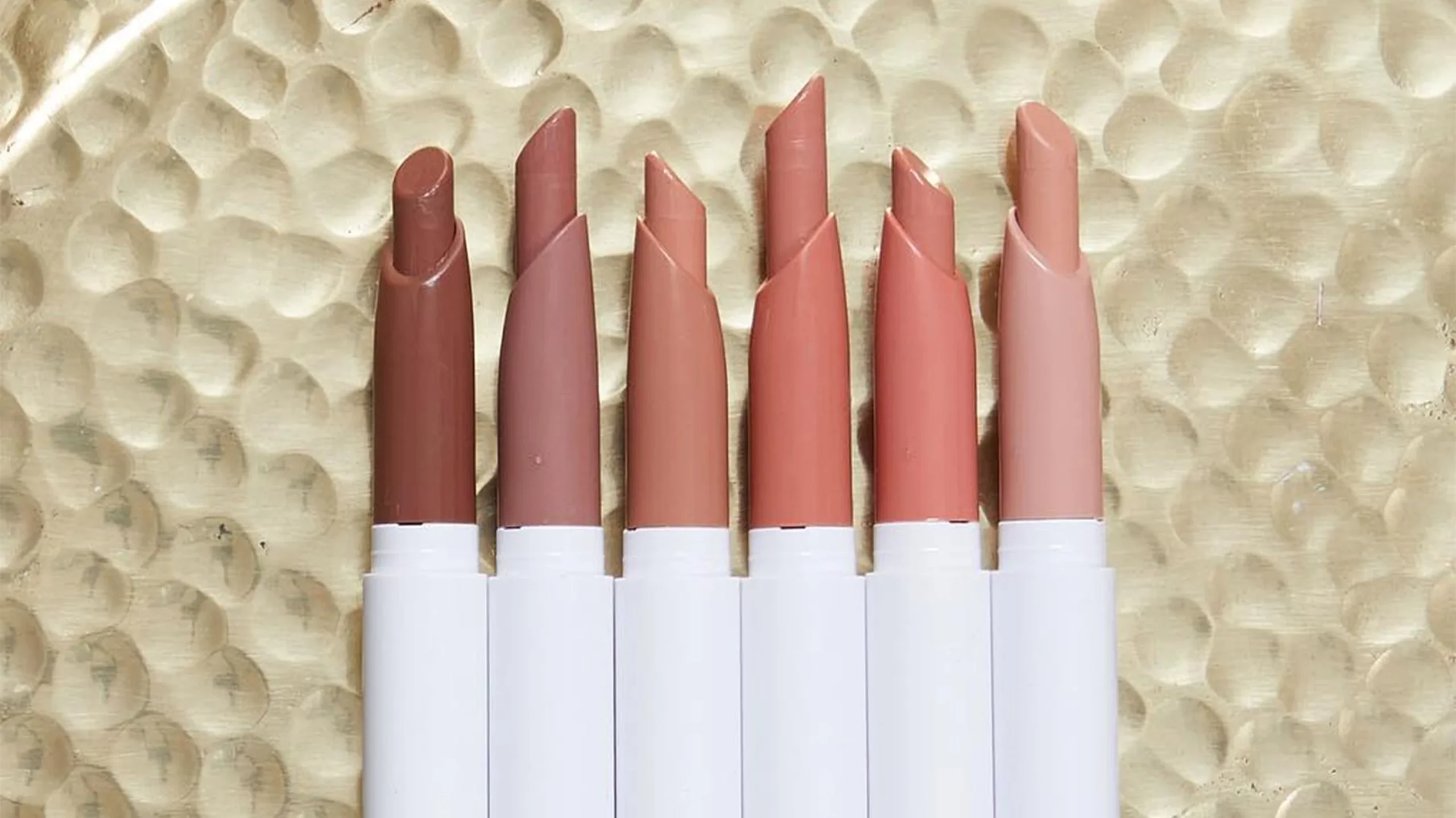 ColurPoP lippie stix Lipstick -Toasty Creme-1.0 g - Image 2