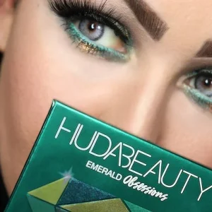 HudaBeauty Eyeshadow Palette - Emerald - 9.9g