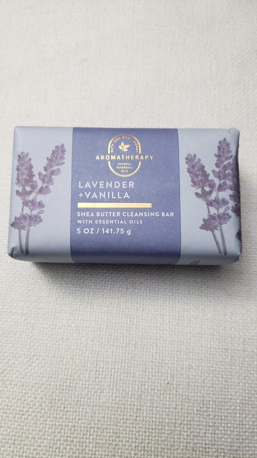 Bath & Body Works Shea Butter Cleansing Bar - Champagne Toast - 141.75g - Image 3