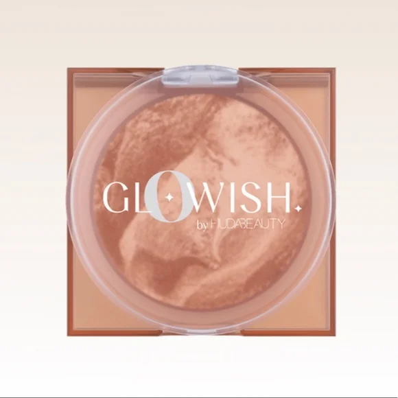 HudaBeauty GloWish Soft Radiance Bronzing Powder - 02 MEDIUM - Image 3