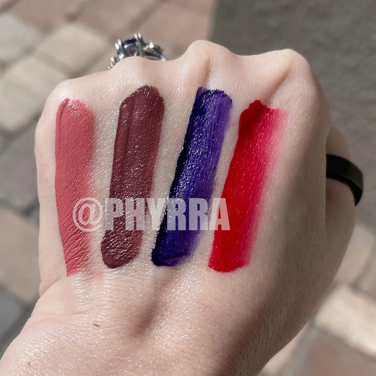 KVD Everlasting Hyperlight Transfer-Proof Liquid Lipstick - 7ml, Spiked Celosia - Image 4