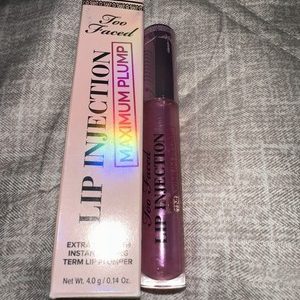 Too Faced Lip Injection Maximum Plump Extra Strength Instant Long Term Plumper-1.5g